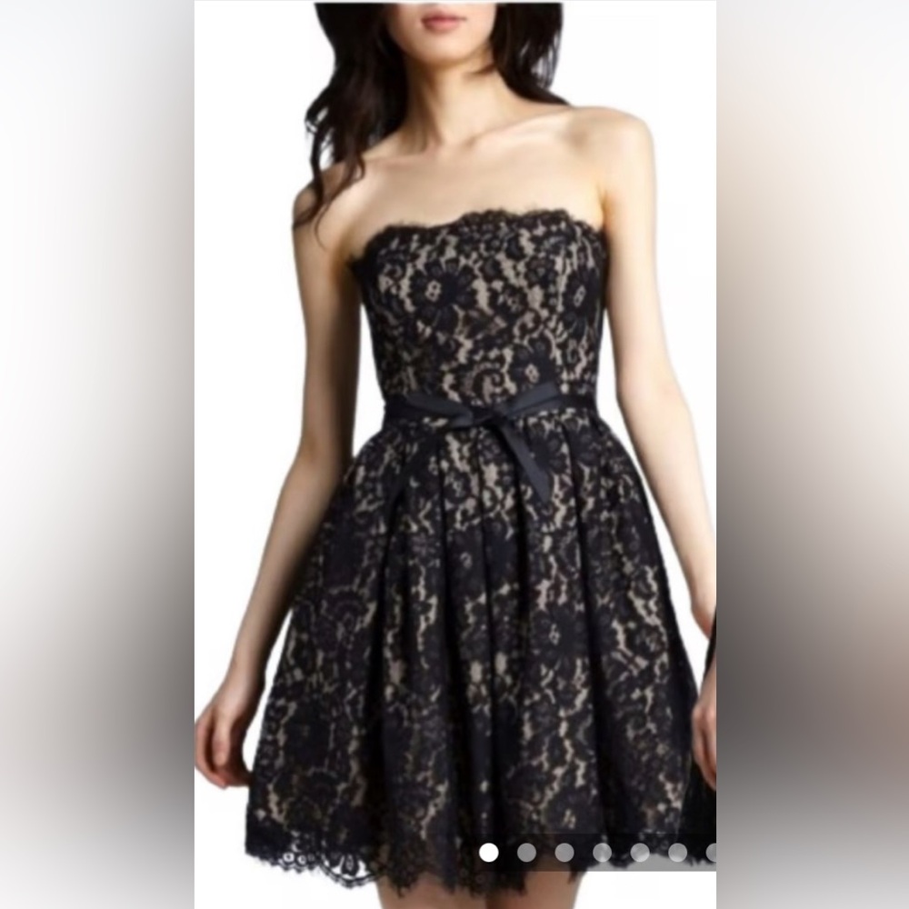 Robert Rodriguez Neiman Marcus Black lace short cocktail dress size 10